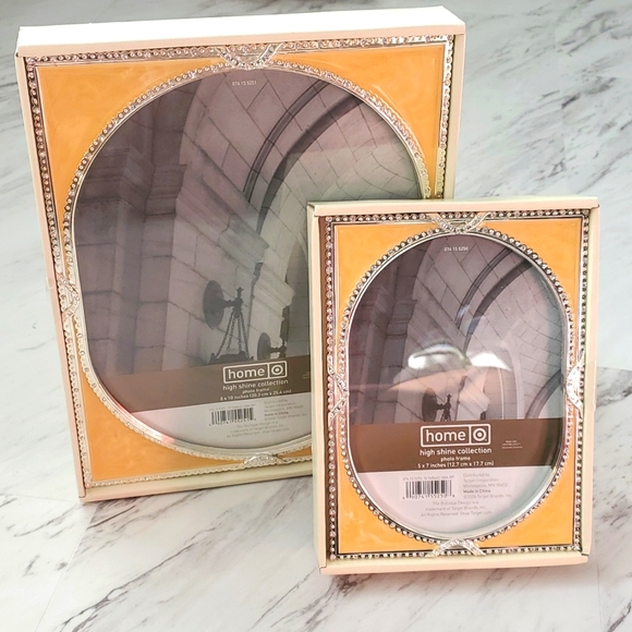 New! Beautiful Photo Frame Set - Picture 2 of 2